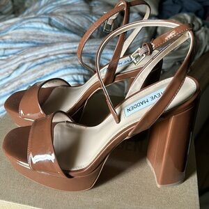 Brown Steve Madden chunky heel